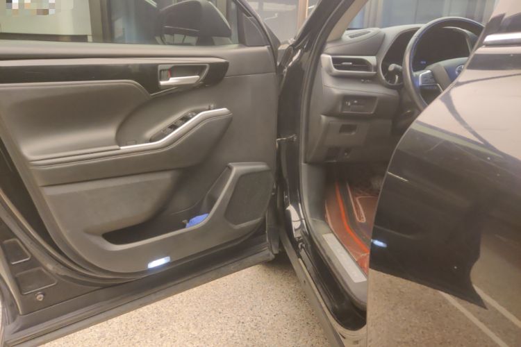 Used Toyota Highlander 2022 380T 4x4 Luxury Edition 7 Seats
