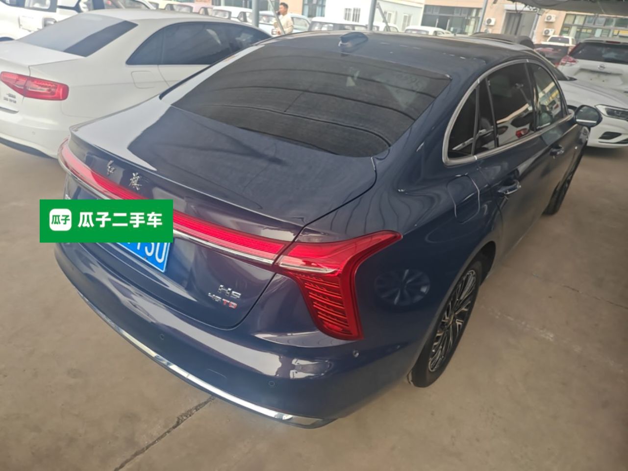 Hongqi H5 2024 2.0T Automatic Smart Connect Flagship Edition - Chinese Trim Ling — снимка 6