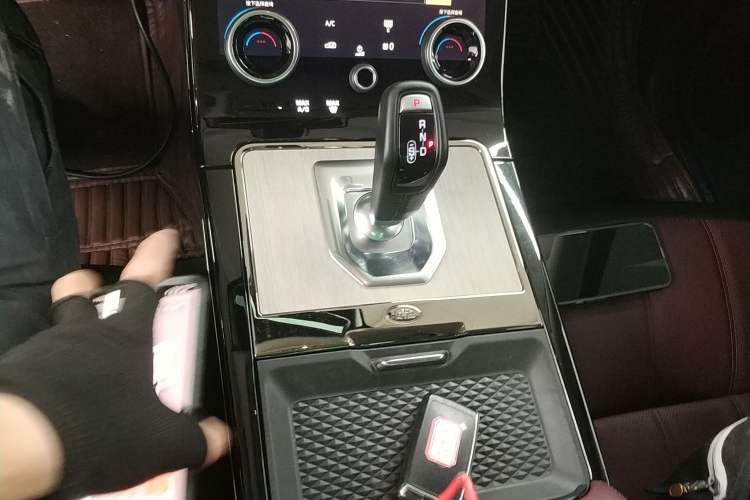 Used Land Rover Range Rover Evoque 2021 Range Rover L 249 PS R-Dynamic SE Luxury Edition