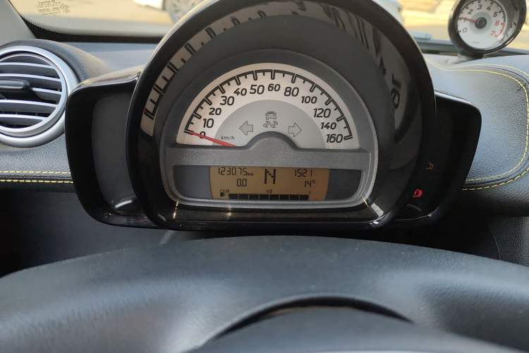 Used smart fortwo 2013 1.0T Hardtop City Ranger Special Edition
