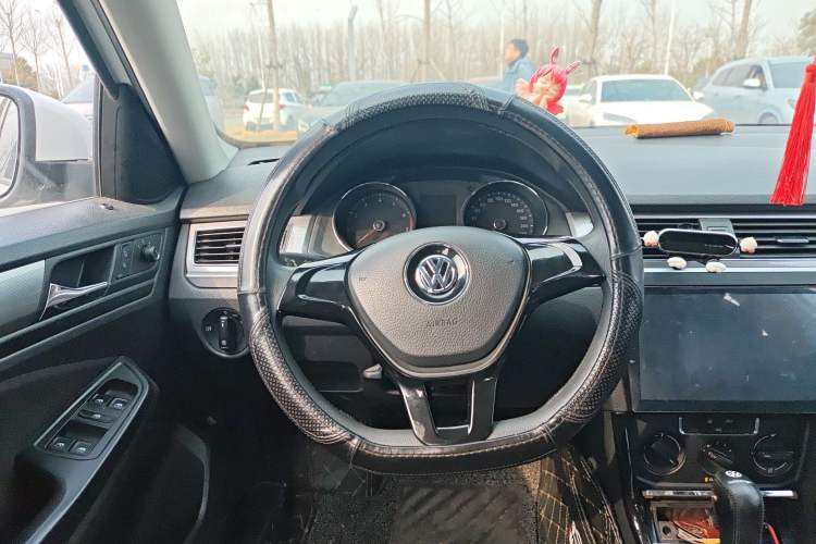 Used Volkswagen Bora 2018 1.5L Automatic Fashion Model