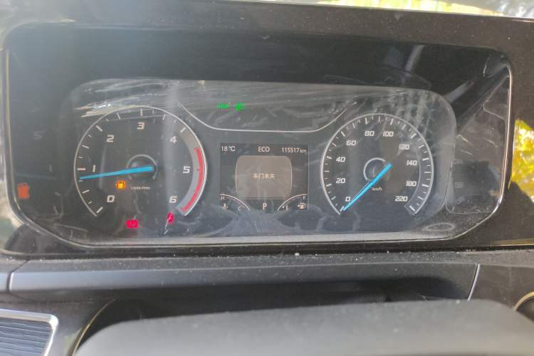 Used Ford Transit 2023 2.0T Diesel Automatic Commercial & Travel Version Mid-axle Low-roof Design 7/8/9-Seater