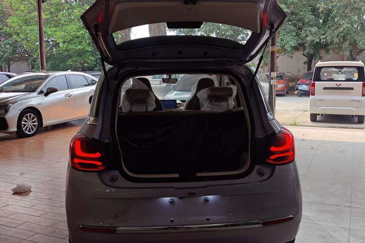 Used Wuling Bingo 2025 333 km Lingxi Connected Version Trunk