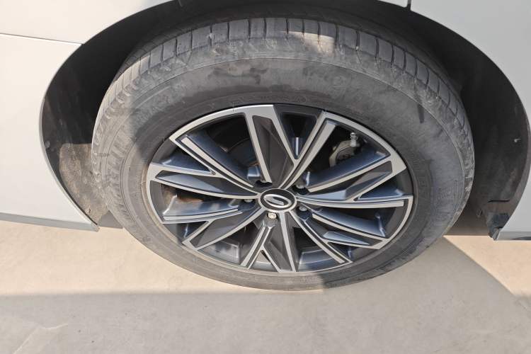 Used GAC Trumpchi M8 2024 Master Series Super Hybrid Edition Right Rear Wheel Hub