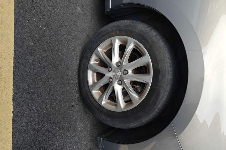 Used Buick GL6 2018 18T 6-Seater Luxury Model
