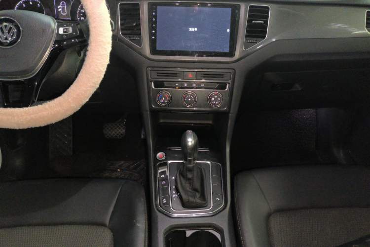 Used Volkswagen Golf Sportsvan 2018 230TSI Automatic Trend Edition
