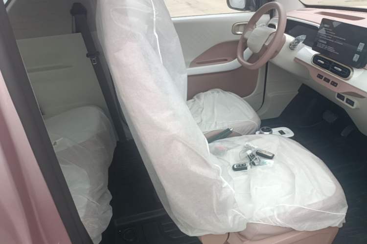 Used Geely Galaxy Panda 2025 210 km – Yuanqi Bear