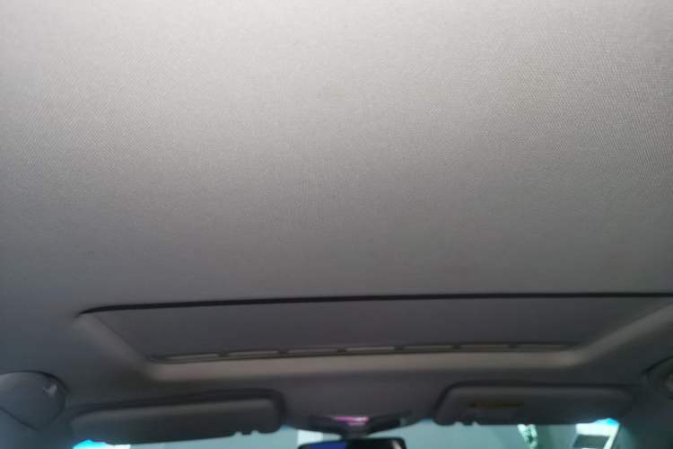 Used Roewe 360 2015 1.5L Automatic Luxury Edition