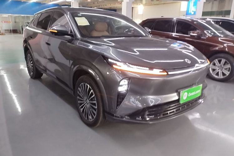 Used Dongfeng Aeolus L8 2025 Model 185KM Dream Edition