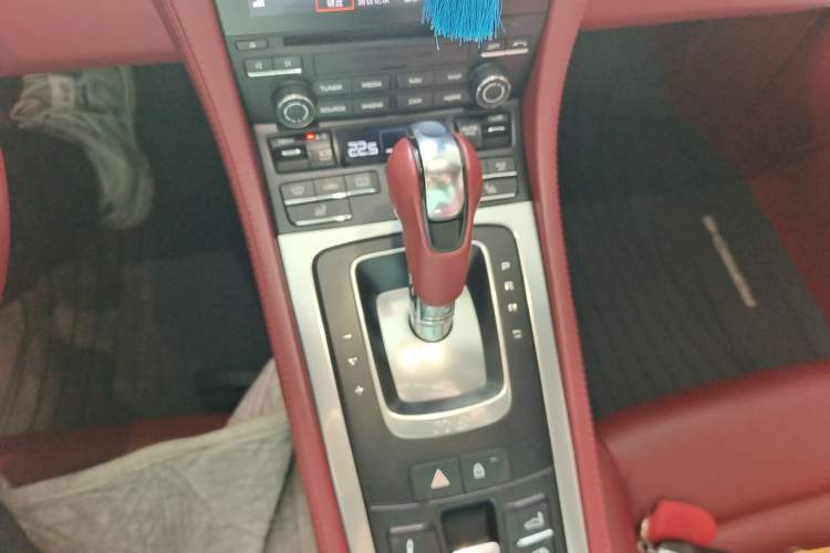 Used Porsche 718 2018 Boxster S 2.5T Gear Lever