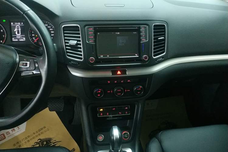 Used Volkswagen Sharan 2018 Revised Version 380TSI Comfort Edition 7-Seater
