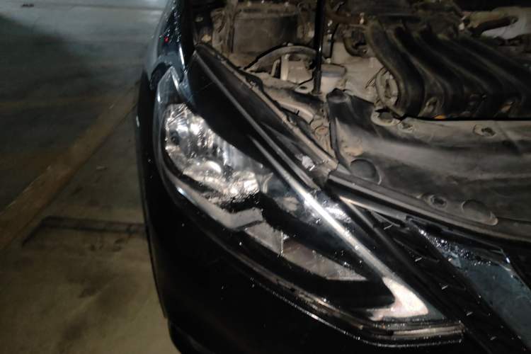 Used Nissan Sylphy 2019 Classic 1.6XE CVT Comfort Edition Right Front Headlight