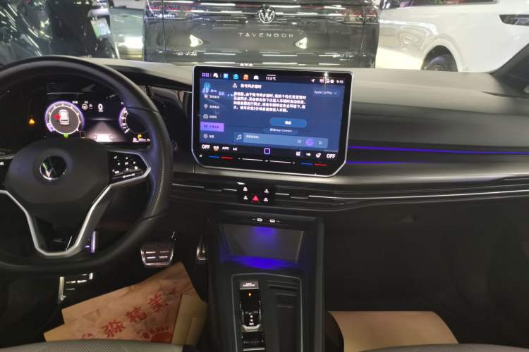 Used Volkswagen Golf 2025 300TSI R-Line