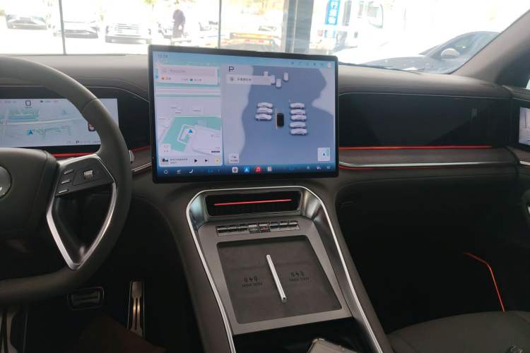 Used Denza N9 2025 Flagship Model
