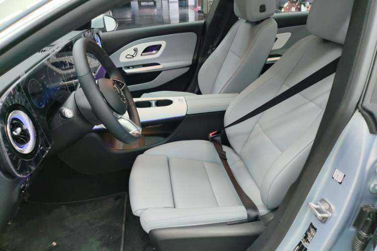 Used Mercedes-Benz CLA Electric 2025 300L Ultra-Long Range Version