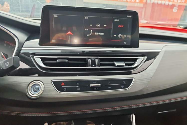 Used CHANGAN CS75 2021 Honor Million Edition 280T DCT Luxury Model Audio And AC Panel