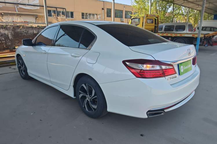 Used Honda Accord 2016 2.0L Elite Edition Rear Left 45 Deg