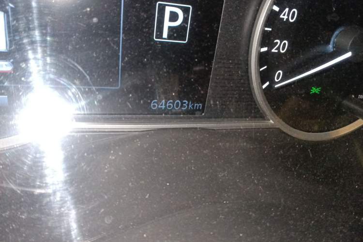 Used Nissan Kicks 2019 1.5L CVT Smart Connect Luxury Edition
