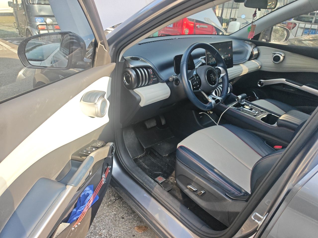 BYD Yuan PLUS 2022 510 km Luxury Version — снимка 16