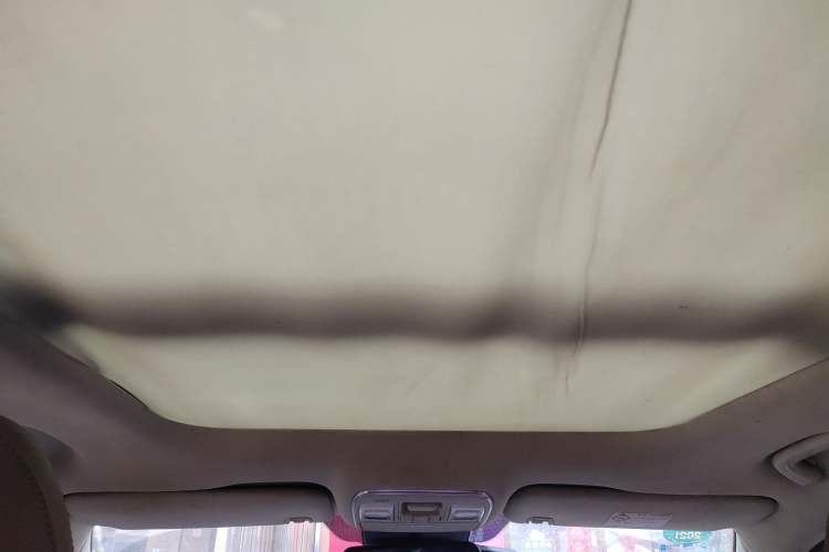 Used Geely Auto Emgrand X7 Sport 2016 1.8TD Automatic ZhiZun Version
