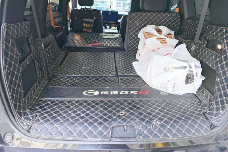 Used GAC Trumpchi GS8 2022 Flagship Series 2.0 TGDI Two-Wheel-Drive Prestige Edition (7 Seats) Trunk