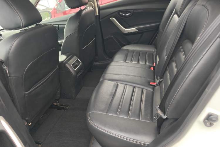 Used Venucia T90 2017 2.0L CVT Smart Edition