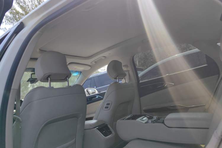 Used Ford Taurus 2015 EcoBoost 325 V6 Flagship Model Headliner