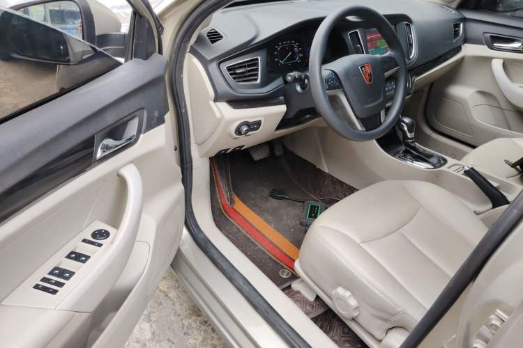 Used Roewe 360 2015 20T TST Deluxe Edition
