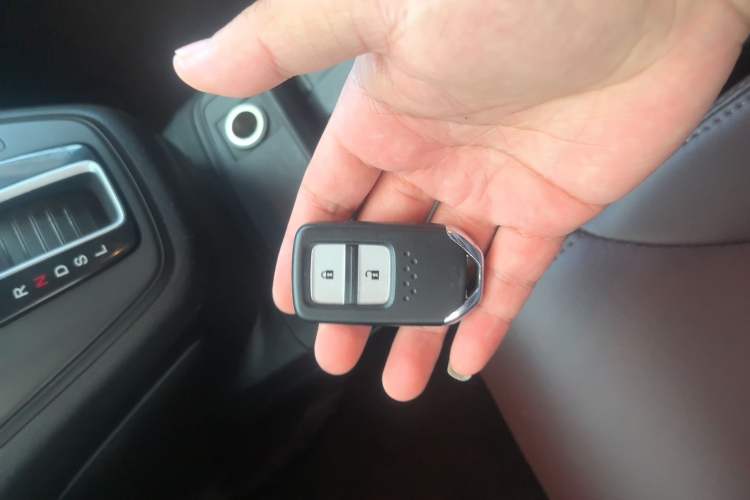 Used Honda CR-V 2015 2.0L two-wheel drive Fashion Edition
