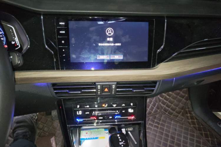 Used Volkswagen Passat 2020 330TSI Luxury Edition China VI
