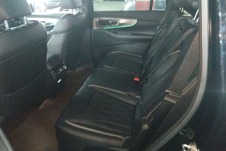 Used GAC Trumpchi GS8 2025 Linghang Series 2.0 TGDI Two-Wheel-Drive Luxury Edition 5 Seats