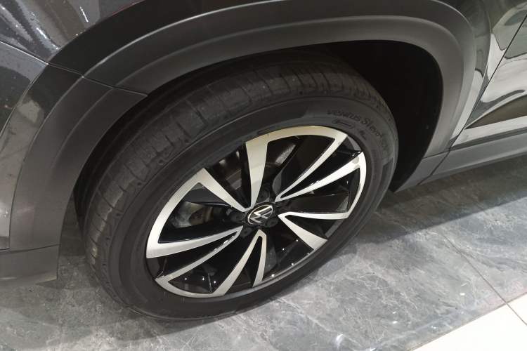 Used Volkswagen Tharu 2022 280TSI Two-Wheel-Drive Luxury Edition Exterior 4