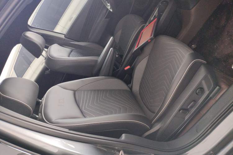 Used Volkswagen ID.3 2023 Upgraded Model Pure Intelligent Enjoyment Version Right Front Seat