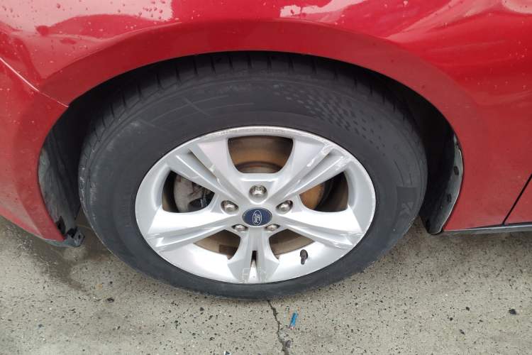 Used Ford Focus 2012 Hatchback 1.6L Automatic Fashion Edition
