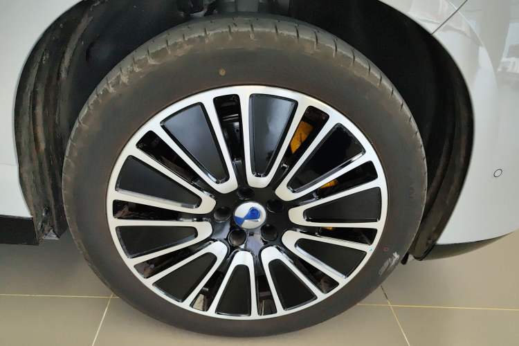 Used Denza N8L 2025 Model Flagship Model