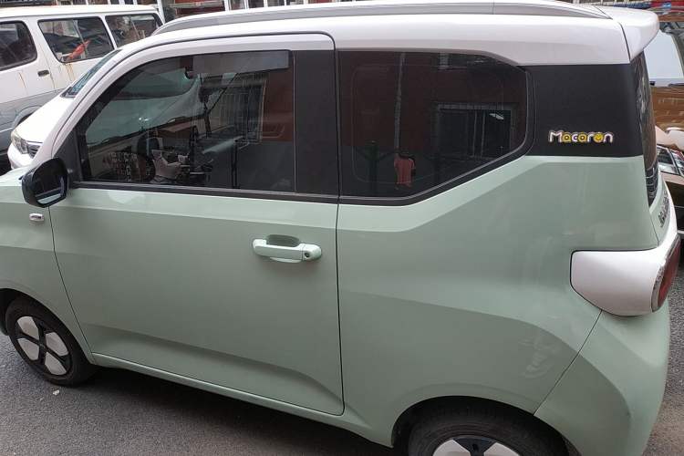 Used Wuling Hongguang MINIEV 2024 3rd Generation 215km Advanced Version