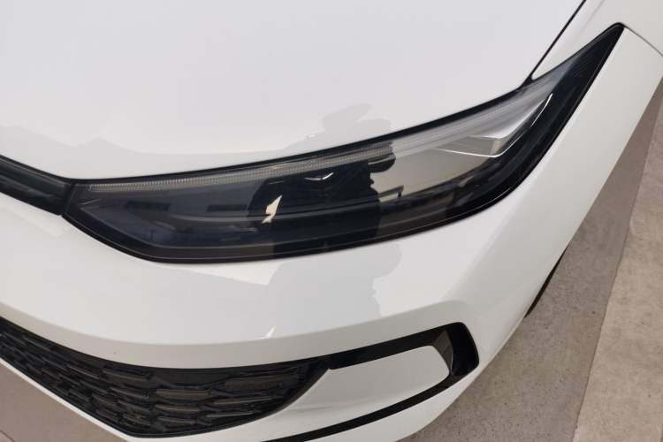 Used Volkswagen Lavida 2026 Pro 300TSI Starry Zhi Yi Edition Left Front Headlight