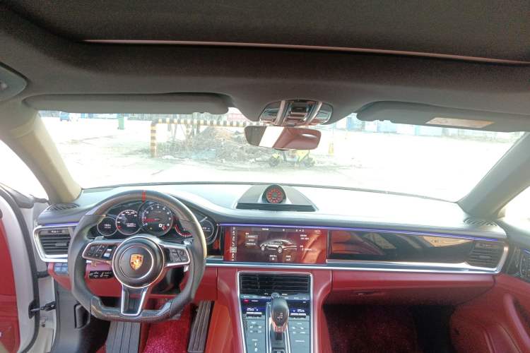 Used Porsche Panamera 2017 Panamera 3.0T Center Console