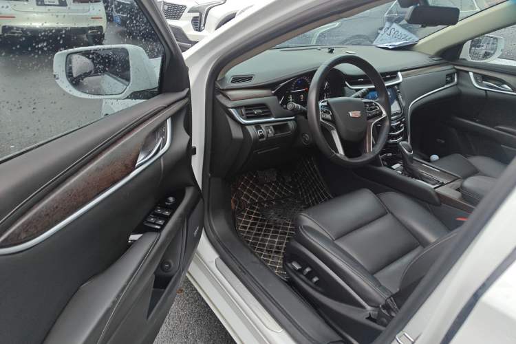 Used Cadillac XTS 2018 28T Elite Edition Driver Seat