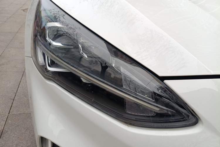 Used Ford Focus 2021 Hatchback EcoBoost 180 Automatic ST Line Exterior 6