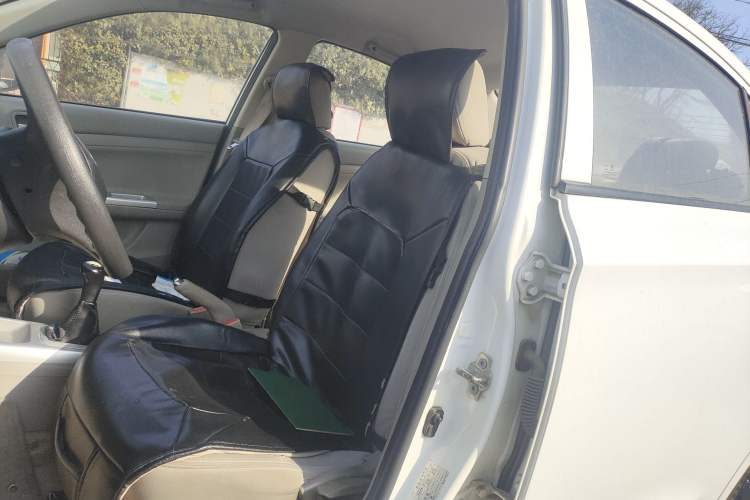 Used Changan Alsvin V3 2012 1.3L Manual Comfort Version China IV Standard
