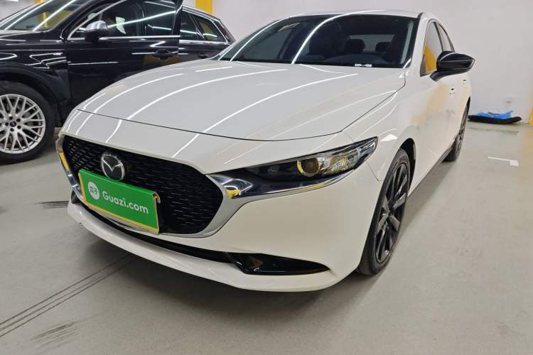 Used Mazda 3 Axela 2022 2.0L Automatic Premium Black Obsidian Edition