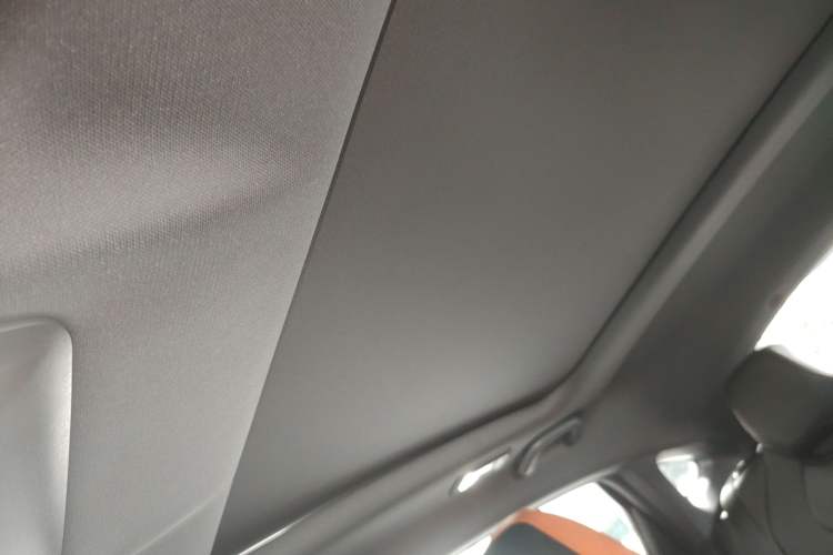 Used Changan UNI-V 2024 1.5T Prestige Sport Edition
