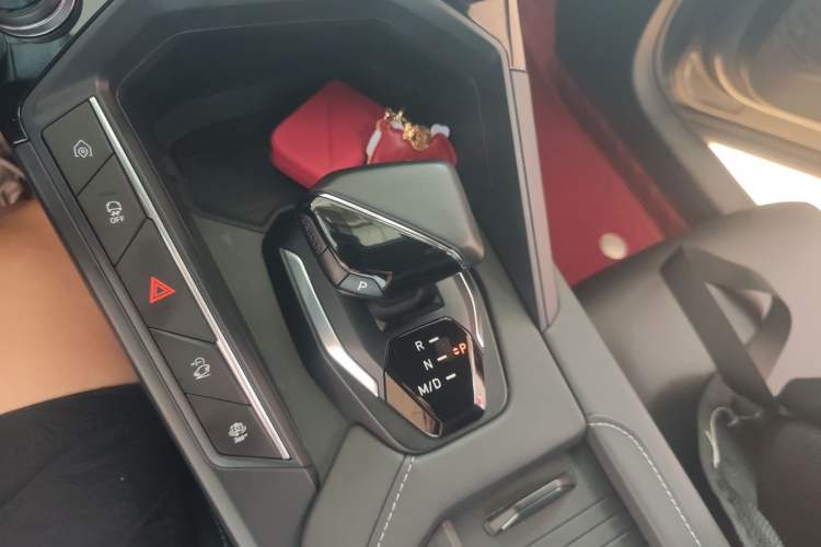 Used Lynk & Co 06 2023 Remix 1.5T JinPro
