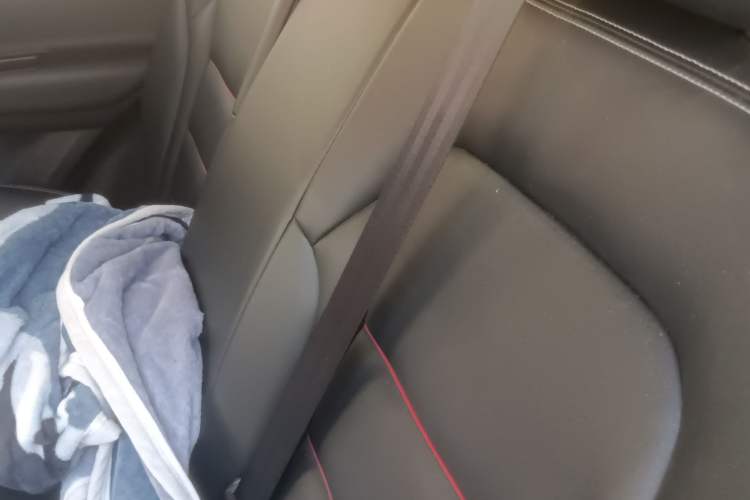 Used Geely Auto Emgrand X7 Sport 2018 1.8TD Automatic Two-Wheel Drive Zhiya Model