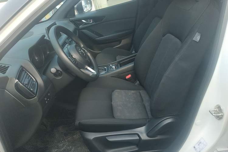 Used Mazda CX-4 2021 2.0L Automatic Two-Wheel Drive Blue Sky Exploration Edition
