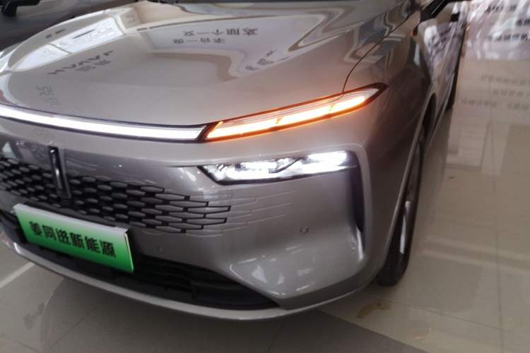 Used Wey Mocha New Energy 2024 Hi4 Four-Wheel Drive Long-Range Version