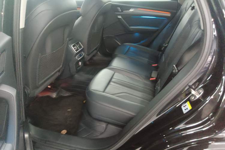 Used Audi Q5L 2024 40 TFSI Fashion Dynamic Model
