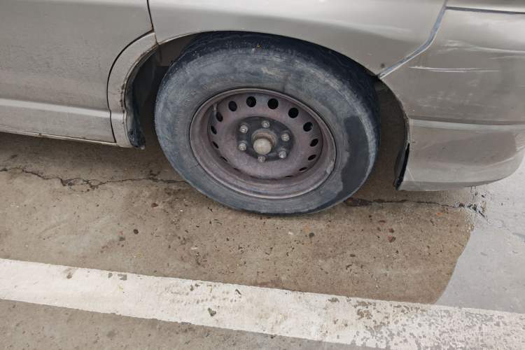 Used Jinbei Grace 2016 2.0L Express Utility Model