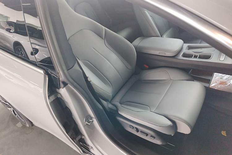 Used Nio ET5 2024 75 kWh
